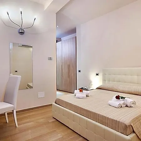 Bed & Breakfast Domus Il Palio Siena
