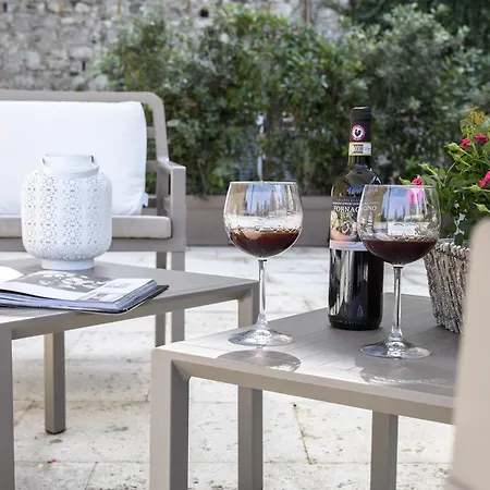 Bed & Breakfast Domus Il Palio Siena