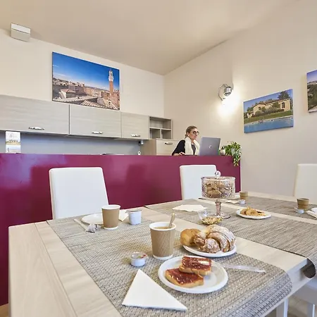 Bed & Breakfast Domus Il Palio 3*