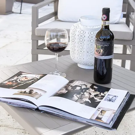 Alojamento de Acomodação e Pequeno-almoço Domus Il Palio Siena